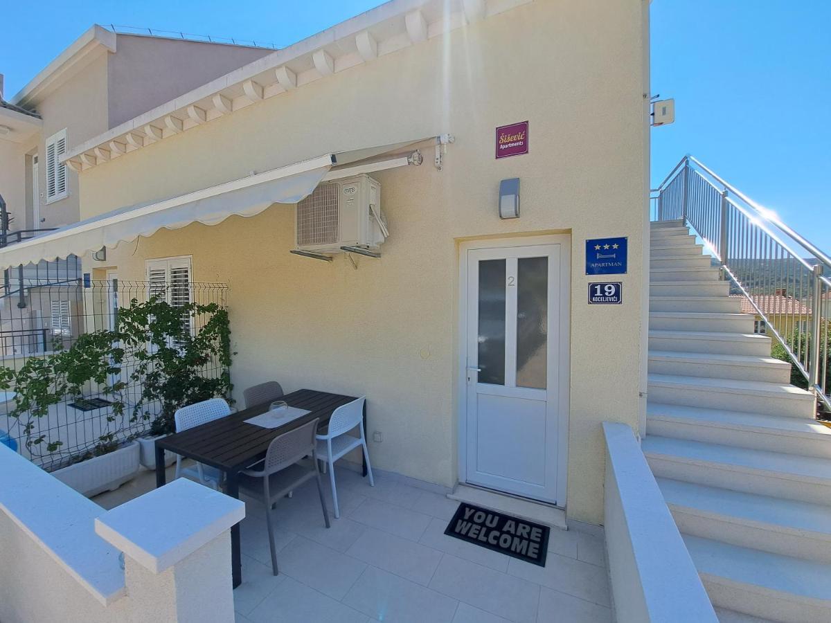 Apartments Sisevic - Comfort Apartments With Balconies And Sea View Slano Exterior photo