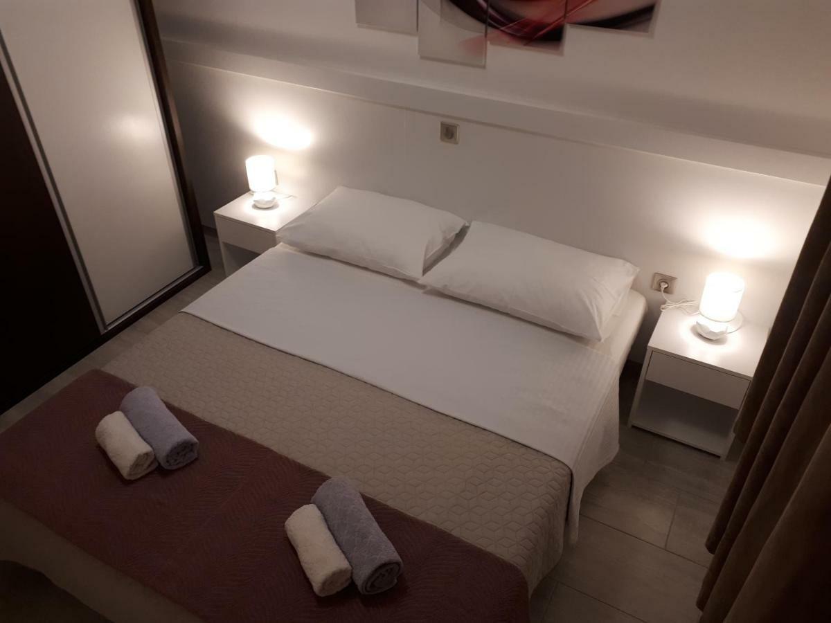 Apartments Sisevic - Comfort Apartments With Balconies And Sea View Slano Exterior photo